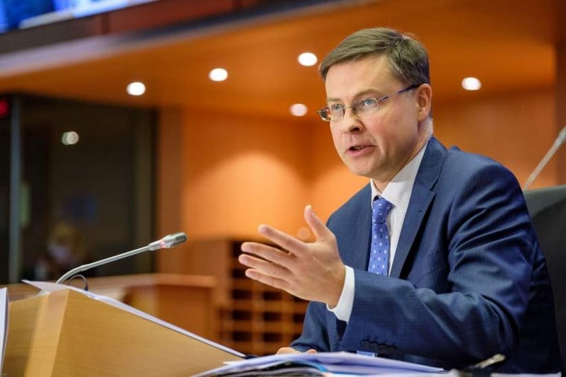 Le vice president executif de la Commission europeenne Valdis Dombrovskis min
