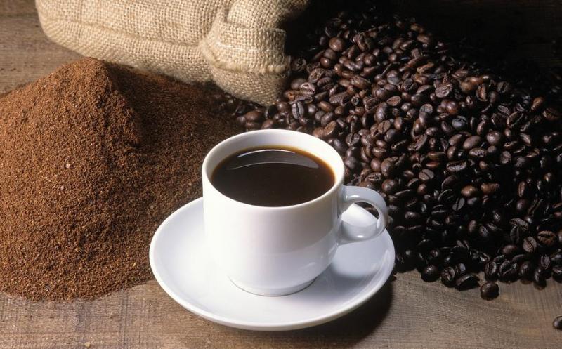 يزيد شرب القهوة من احتمال الإصابة بسرطان المريء