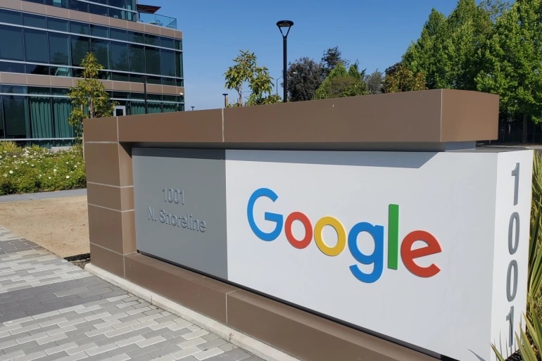 كبير في غوغل يدعو إلى خفض أعداد الموظفين