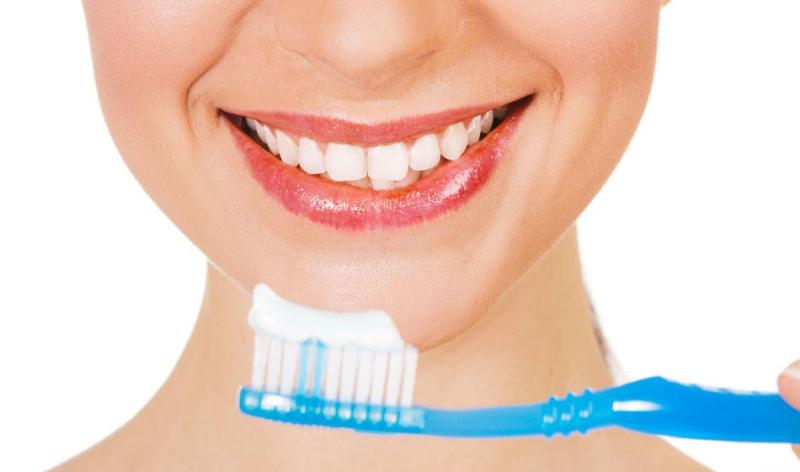 تنظيف أسنانك بشكل صحيح يقلل من خطر الإصابة بالتهاب المفاصل