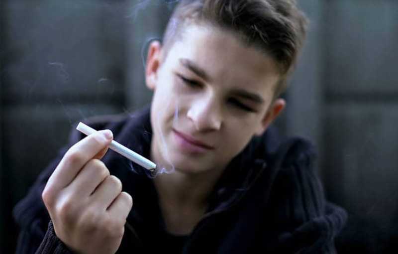 تدخين المراهقين قد يؤدي إلى تقلّص مادة دماغية هامة