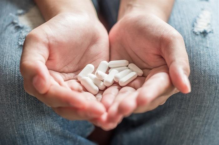 دراسة تحذر من خطر صحي ينجم عن تناول الإيبوبروفين بكثرة